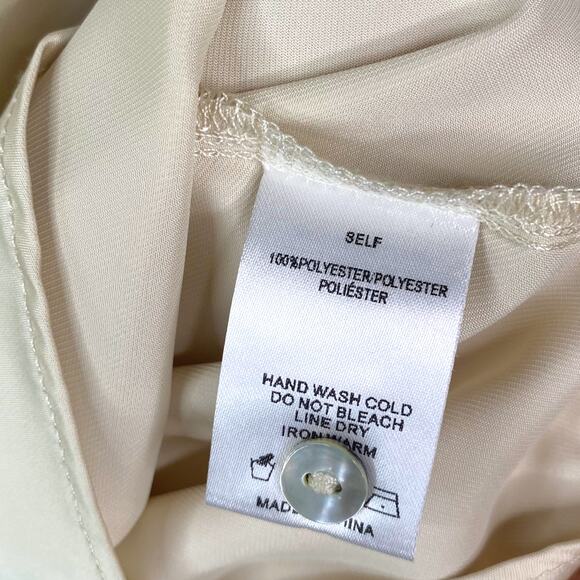 Anthropologie NWT Sunday In Brooklyn Silky Button Down Shirt SZ L - Picture 12 of 12